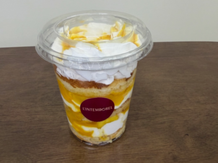 Layer cup mangue/fraise/choco 